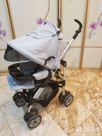 Прогулочная коляска трость