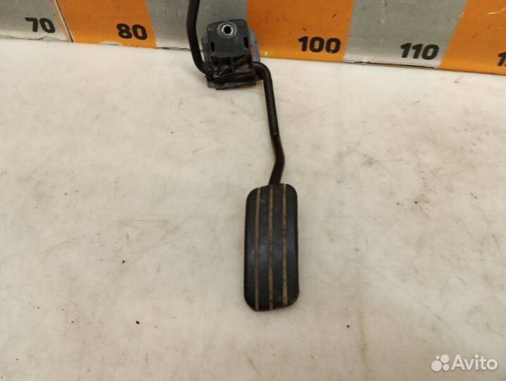 Педаль газа Renault Kangoo 1 1.2 2000