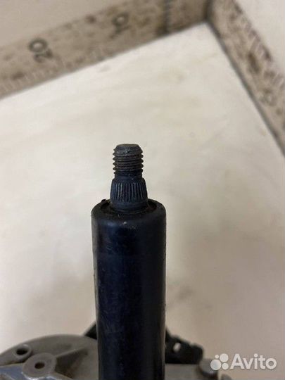 Моторчик стеклоочистителя задний Ford Focus