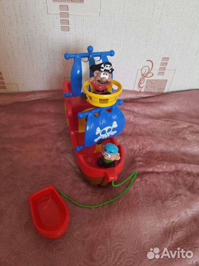 Игрушка пиратский Корабль