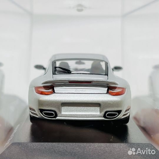 Porsche 911 (997) Turbo 2009 Minichamps 1:43