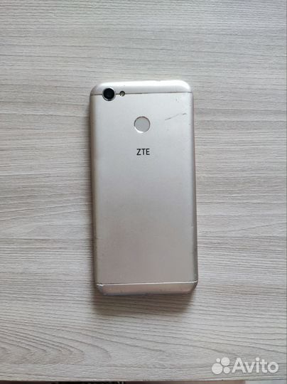 ZTE Blade A6, 3/32 ГБ