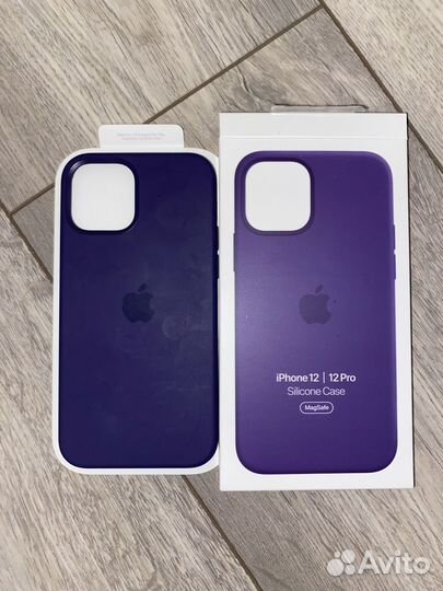 Чехол на iPhone 12