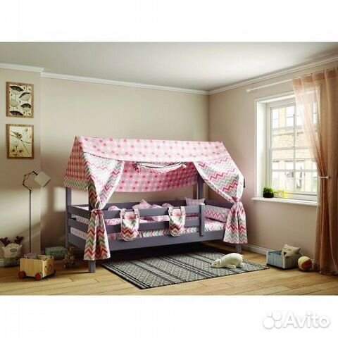 Кровать домик