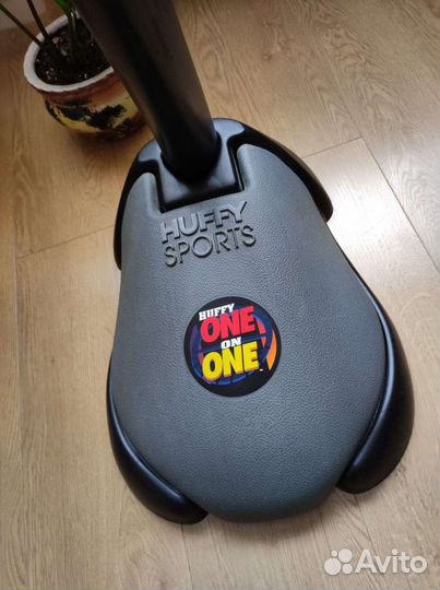 Баскетбольное кольцо со щитом (90/135), стойка