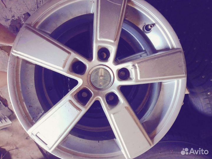 Диски литые на Kia ceed R15