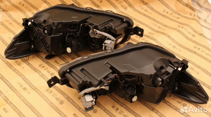 Subaru impreza levorg 14-17 фары full LED чёрные