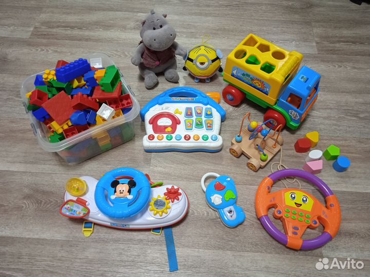 Развивающие игрушки