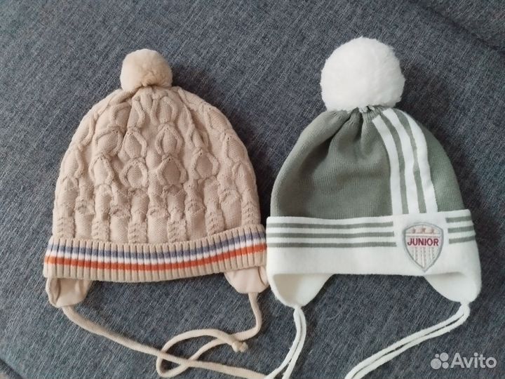 Две шапочки