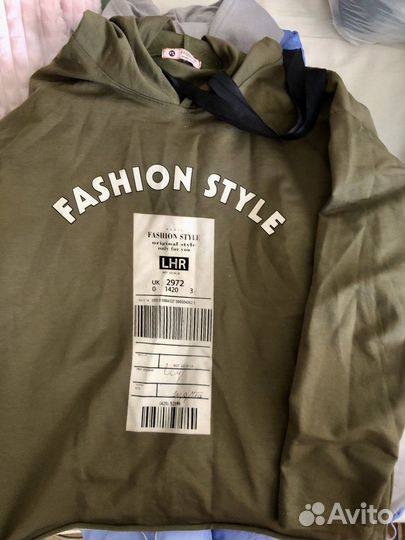 Вещи двумя пакетами