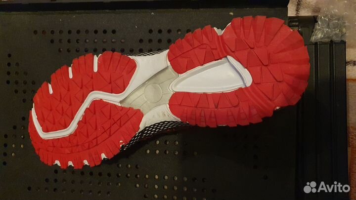 Кроссовки летние легкие