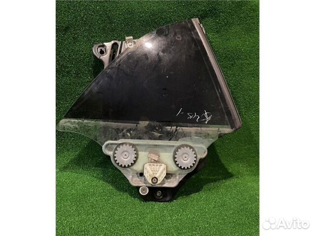 Стекло кузовное боковое Bmw 1 E87/E81/E82/E88 2.0