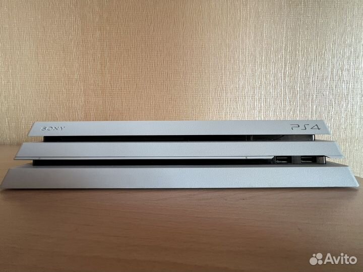 Sony ps4 pro 1tb 7108 Белая