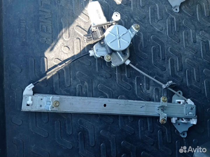 Стеклоподъемник мицубиси lancer 9