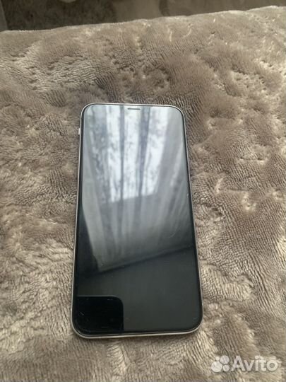 iPhone X, 64 ГБ