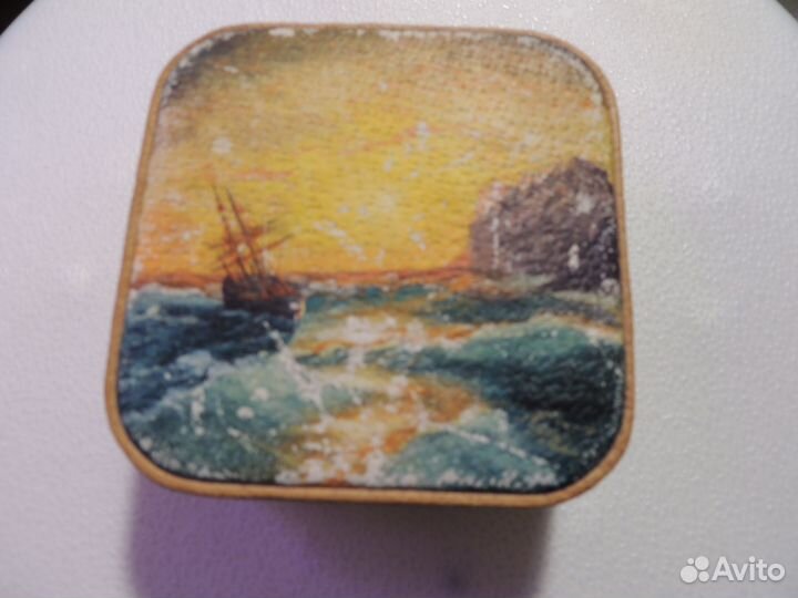 Коллекционная шкатулка