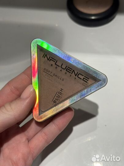 Косметика mac хайлайтер пакетом