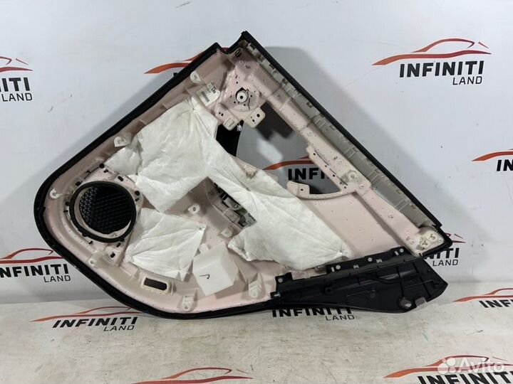 Обшивка двери задняя левая Infiniti Qx70 Fx37 Fx35