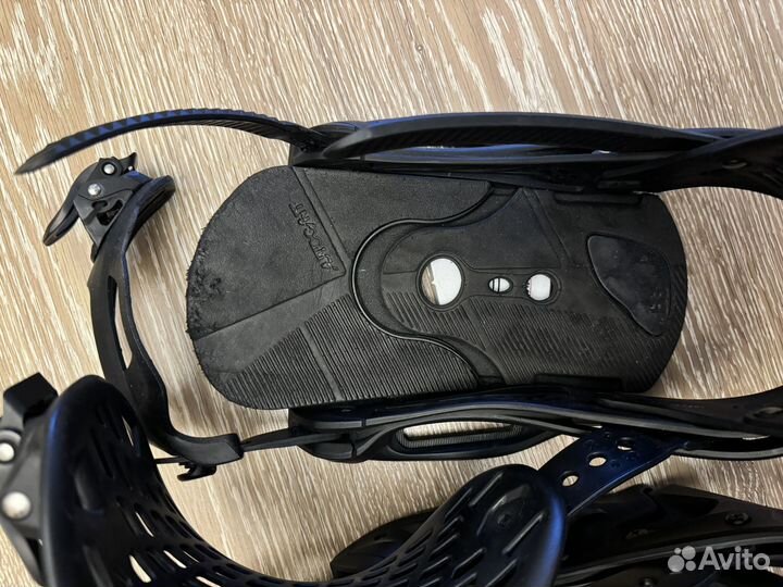 Крепления сноубордические Burton Genesis EST