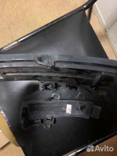 Фары повортника mercedes w212