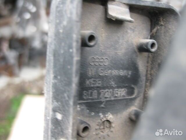 Педаль газа Audi A8 (D2) I (1994–1999)