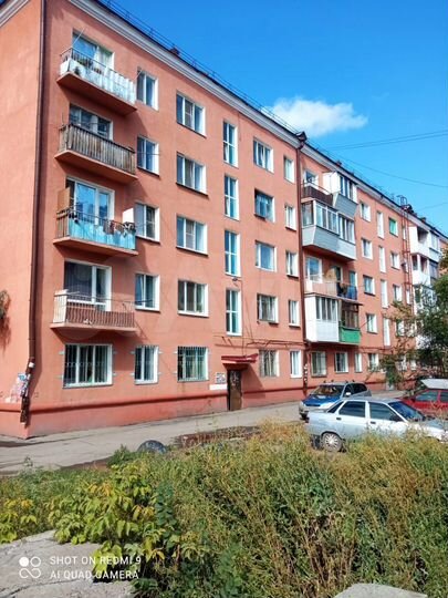 Комната 12 м² в 5-к., 2/5 эт.