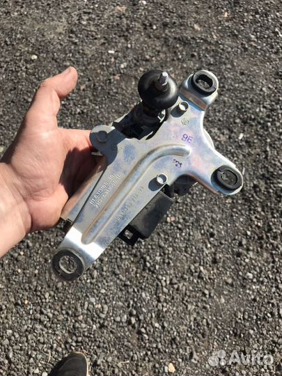 Моторчик заднего стеклоочистителя Лада2112