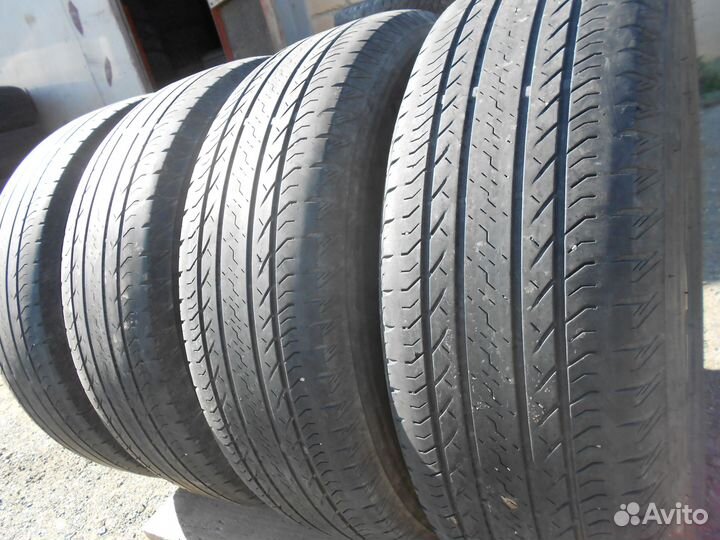 Bridgestone Ecopia EP850 225/65 R17
