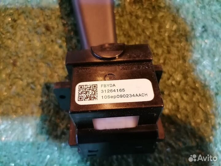 Переключатель подрулевой (дворников) 31264165 Volv