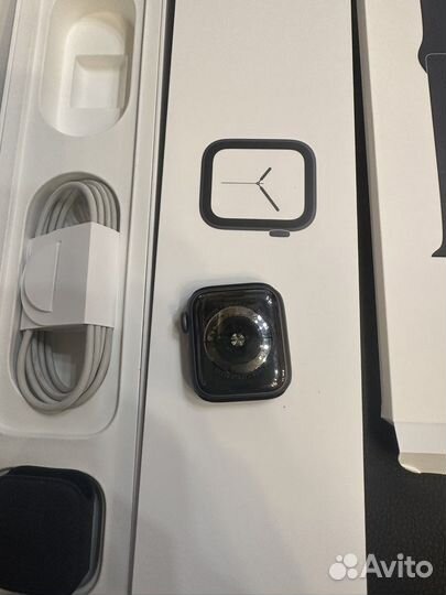 Apple watch series 4 40mm оригинал