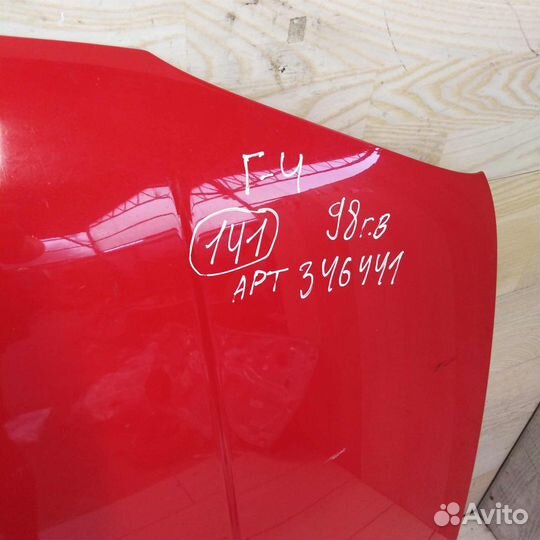 Капот Volkswagen Golf 4