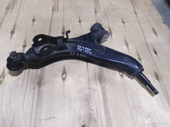 Передний рычаг Lexus Is250