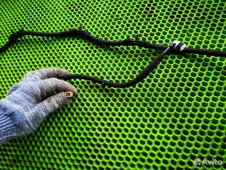 Проводка багажника на Audi Q3 2012-2018