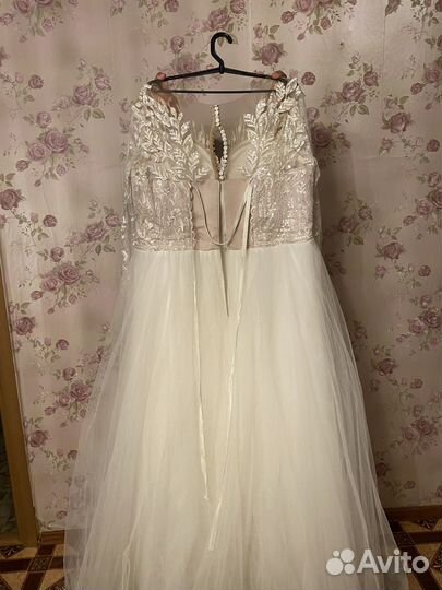Платье свадебное