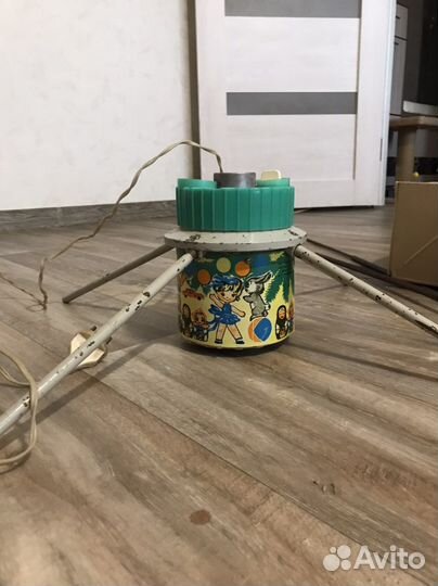 Ель искуственная с подставкой СССР