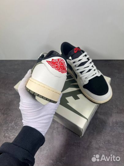 Кроссовки Travis Scott x Air Jordan 1 Retro Low OG