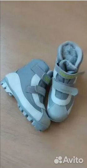 Новые ботинки для лыж, р 34-35