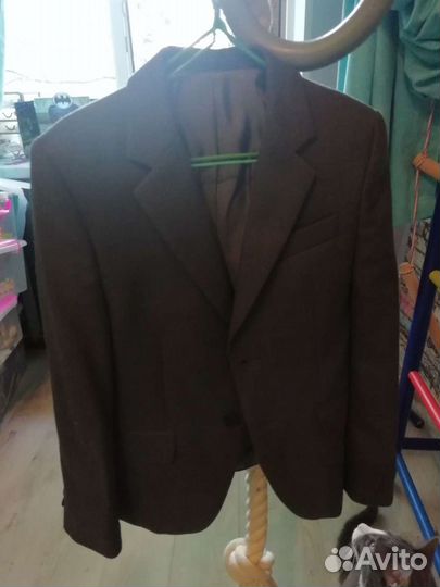 Школьный костюм для мальчика 128 серый