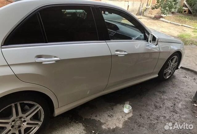 Стекло двери Стекло заднее Mercedes W212