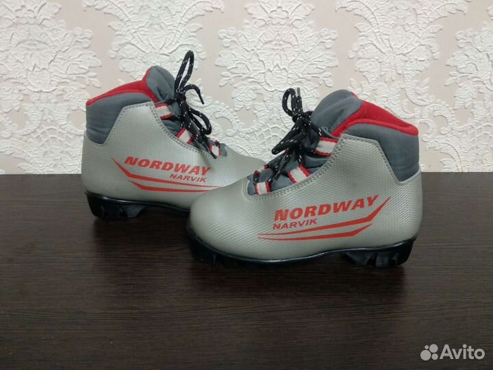 Ботинки NNN 28 р-р