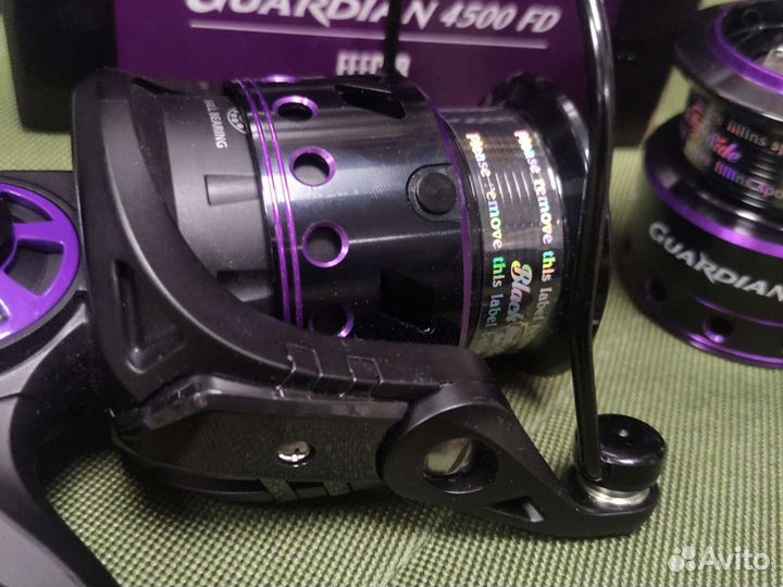 Катушка Black Side Guardian Feeder 4500FD