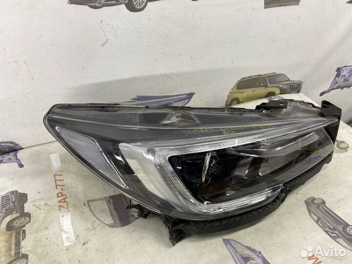 Фара передняя правая Subaru Legacy outback