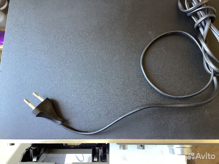 Дэка Akai GXC-704D