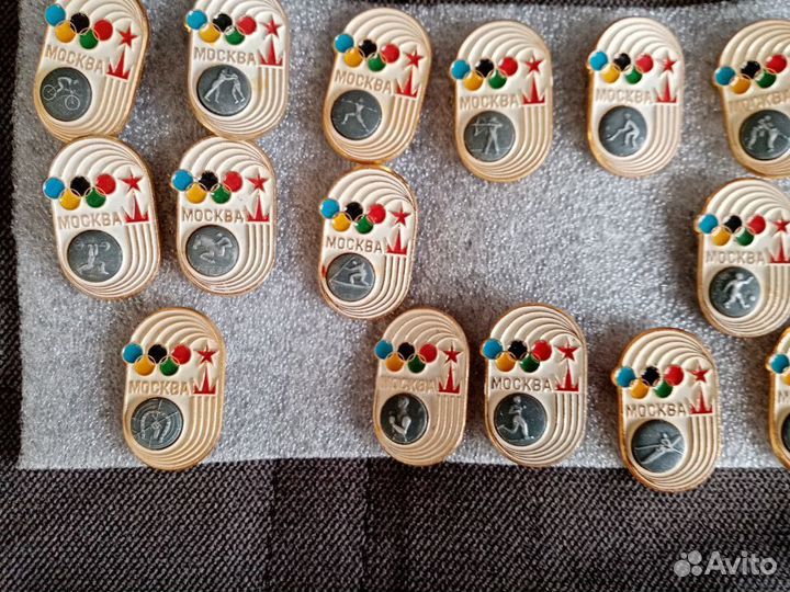 Набор значков олимпиада 80 редкий