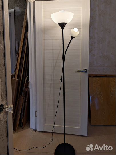 Светильник напольный IKEA черный с белым