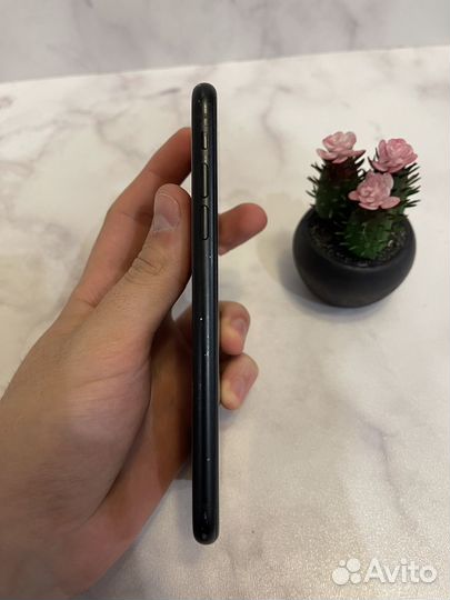 iPhone XR 64gb