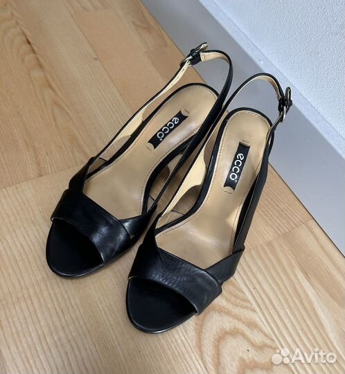 Туфли женские черные ecco 35 размер