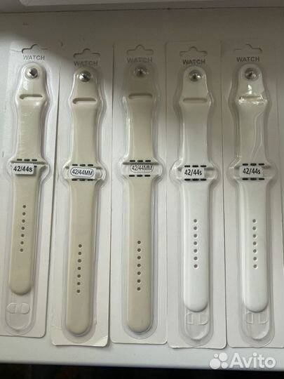 Силиконовые чехлы на Apple Watch 42-44 mm