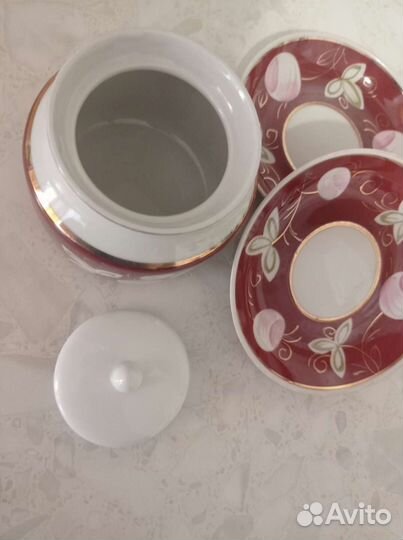 Сахарница и блюдце, Вербилки