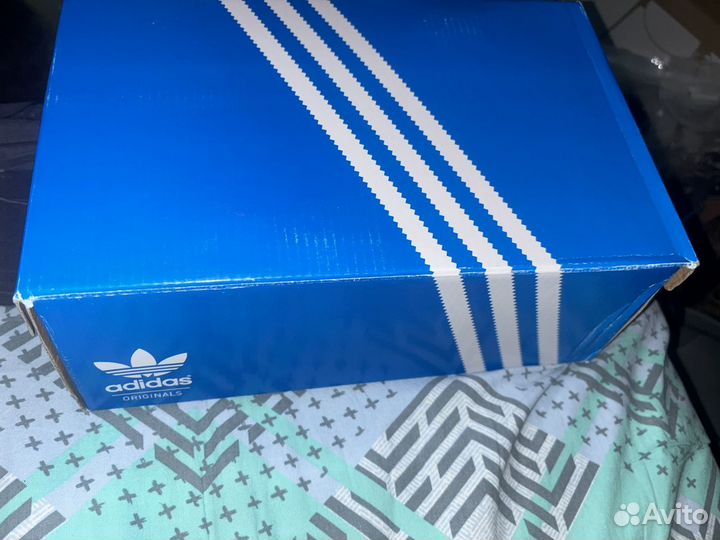 Кроссовки adidas